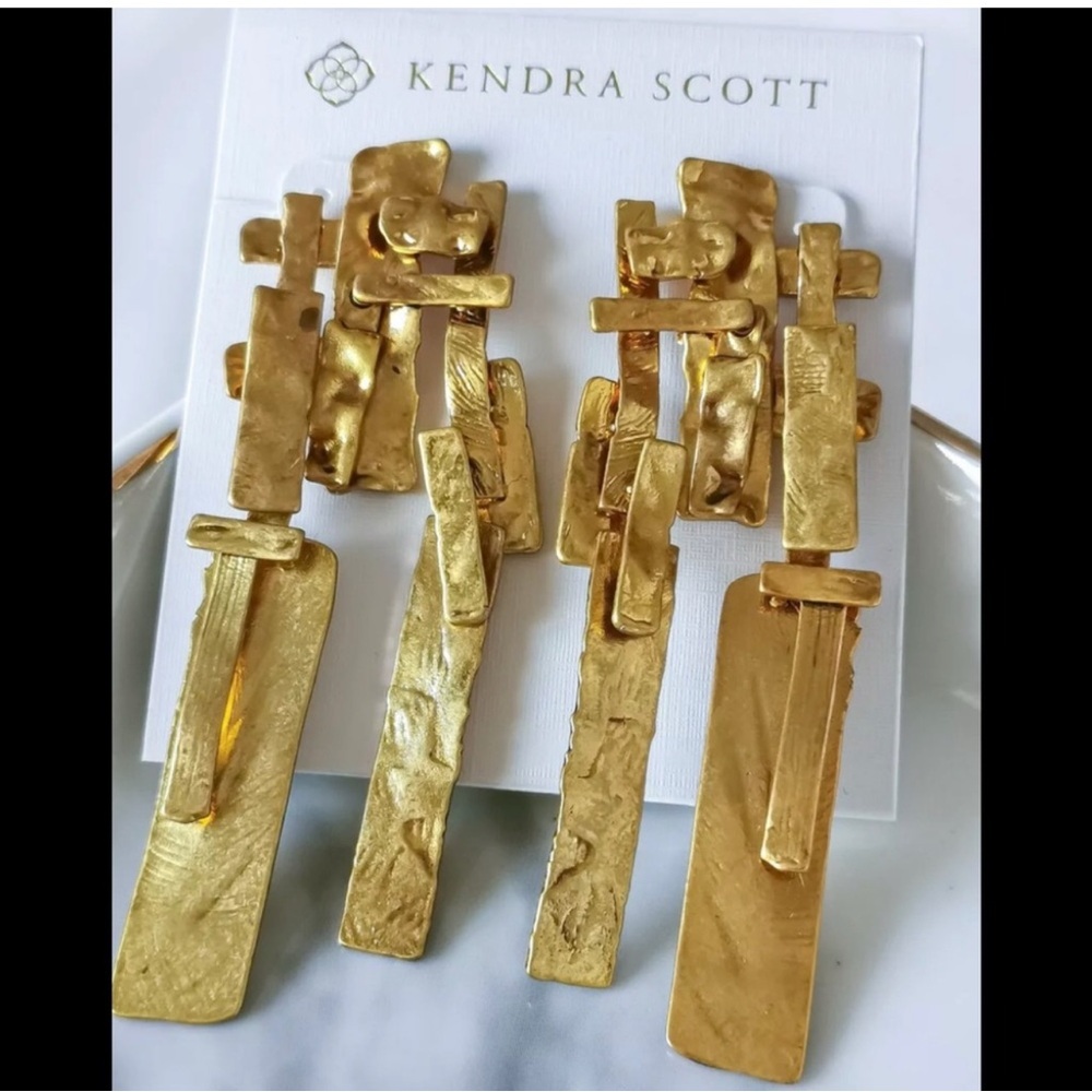 🔥🔥🔥ONE ITEM DEAL OF THE DAY KENDRA SCOTT Authentic Earrings Reduced Buy Now - Picture 4 of 10
